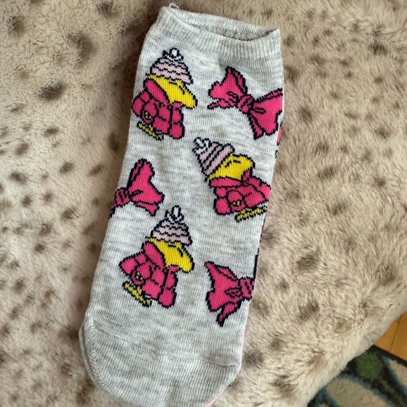 Peanuts Snoopy No-Show Socks Three Pack New - Picture 2 of 4